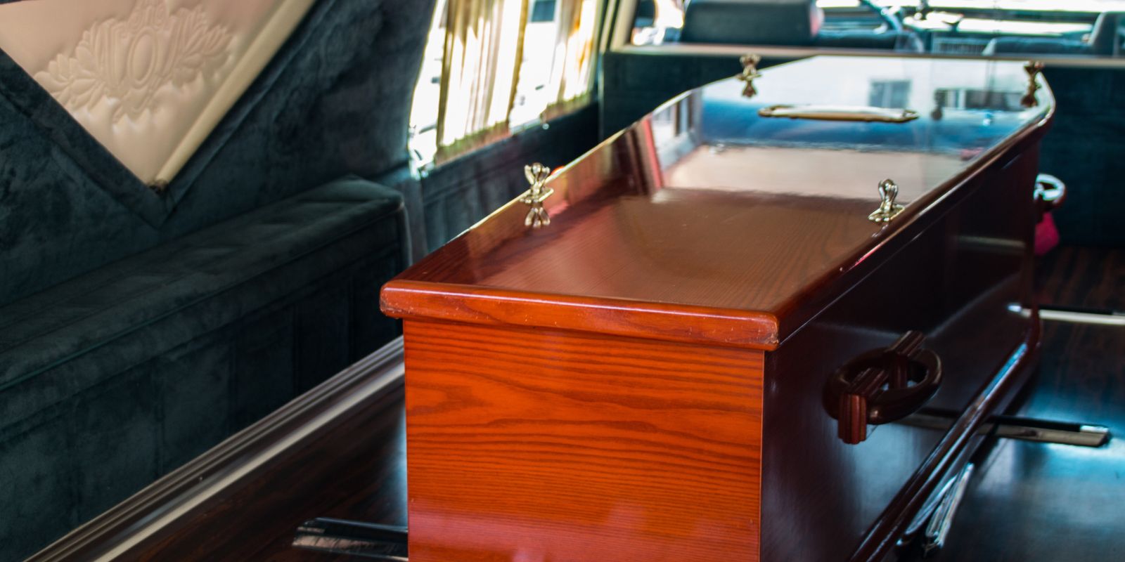 Karawan w zakładzie pogrzebowym w Tarnowie